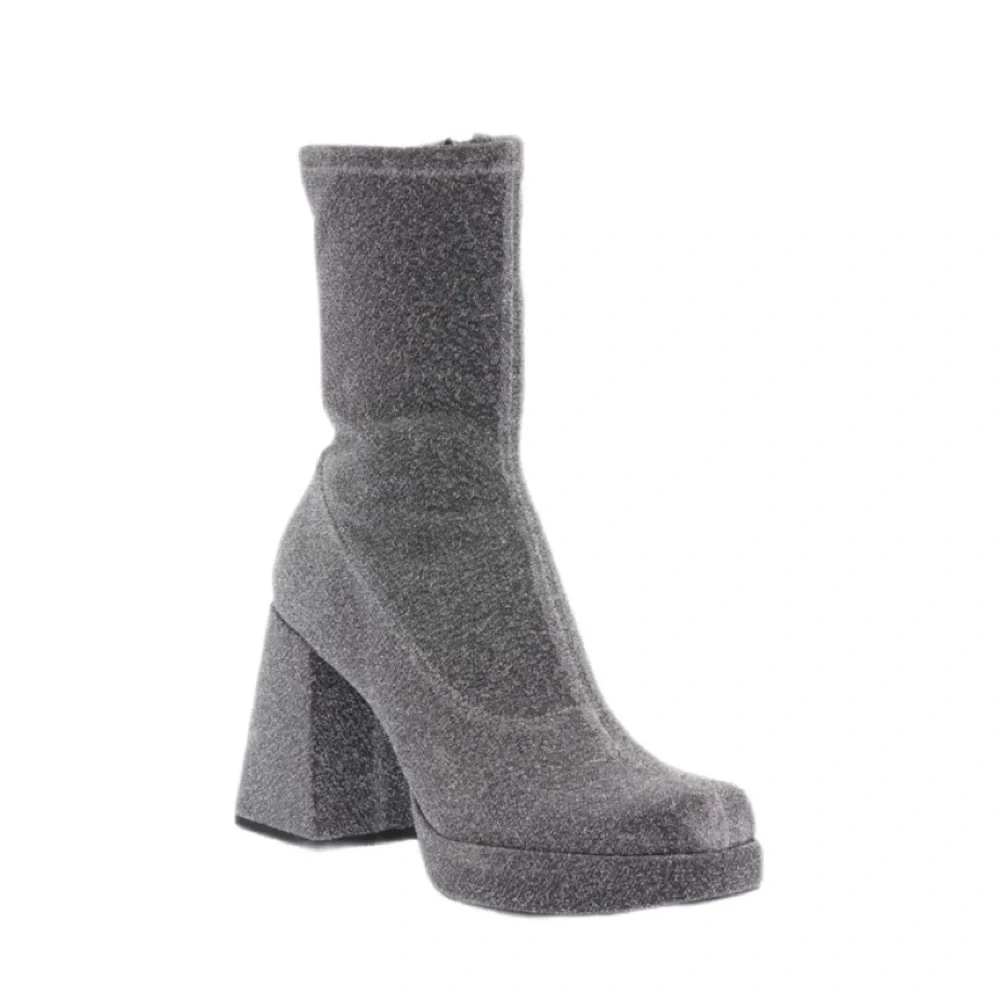 Abound Nordstrom Gray Ankle Boots Platform Block Heel Modern Stretch Boot NWT